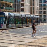 Wie in ganz Luxemburg sind auch in der Hauptstadt seit Ende 2019 die Nutzung von Straßenbahn und Zügen kostenlos / © Foto: Georg Berg