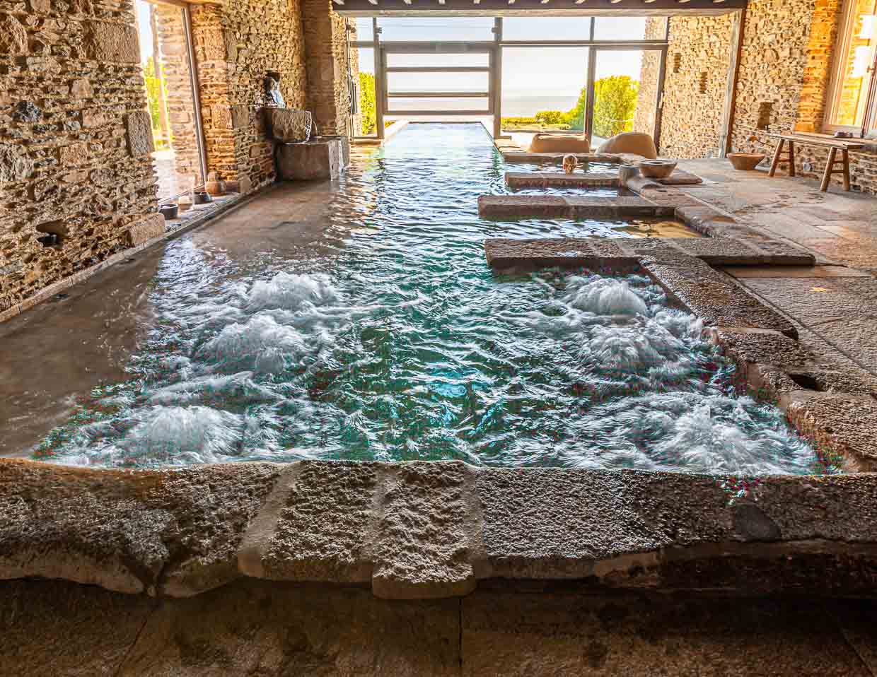 Le bain celtique de la Ferme du Vent en Bretagne / © Photo : Georg Berg