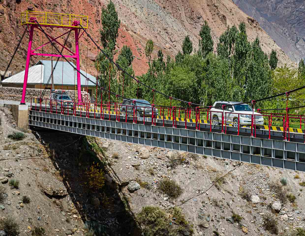 La Route de la Soie passe par le pont de la rivière Serafschan au Tadjikistan / © Photo : Georg Berg