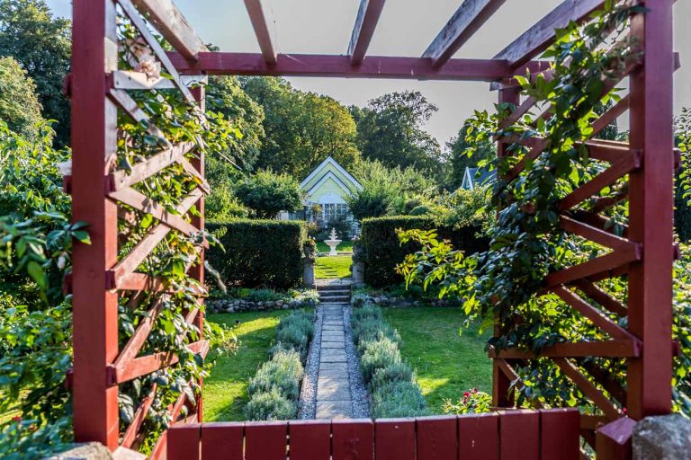 Le lotissement de jardins ouvriers appelé Rothoffska Koloni dans l'ancienne cidadelle de Landskrona / © Photo : Georg Berg